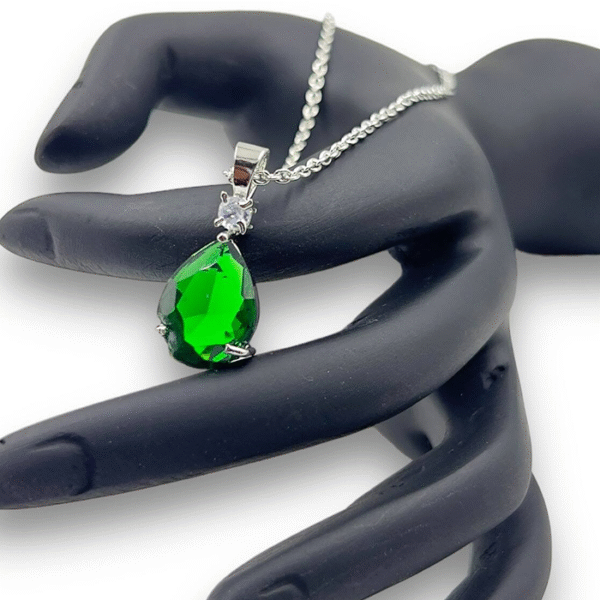 Silver-Plated Chain Pendant Set